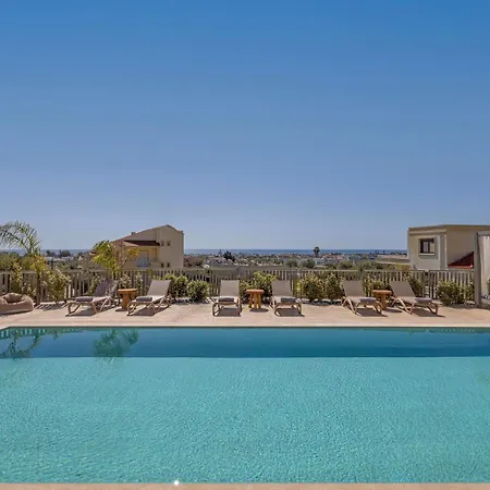 Arfna Grand Villa *