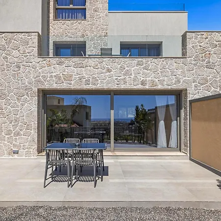 Villa Arfna
