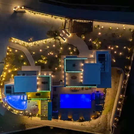 Arfna Grand Villa *